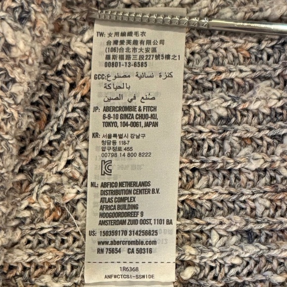 Abercrombie Cropped Chunky Knit Sweater XS – Soft Neutral Taupe elevated basic - Picture 12 of 14